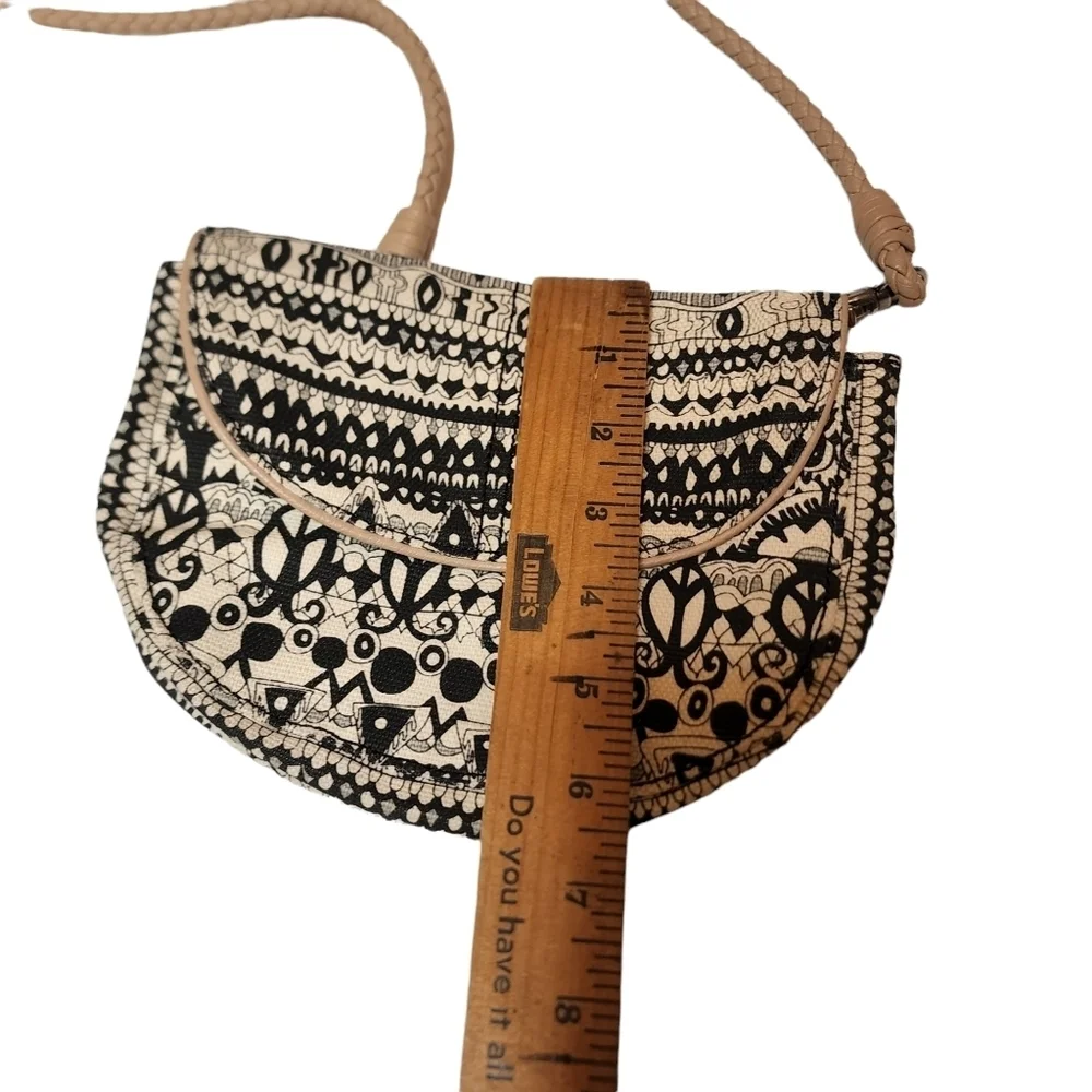 Sakroots crossbody purse‎